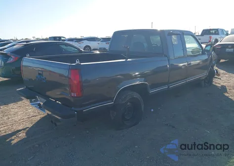 1993 GMC Sierra C1500 from USA, damaged, VIN 2GTEC19K3P1530260